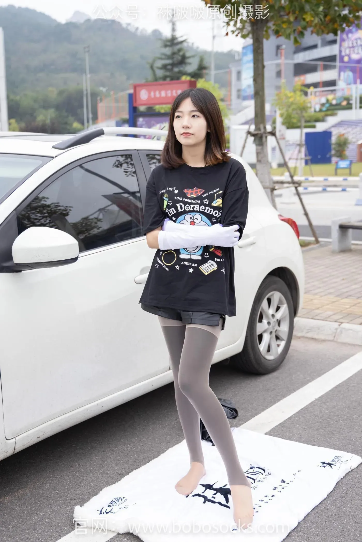 [BoBoSocks袜啵啵]NO.146 小甜豆-高跟长靴、黑色踩脚裤、肉丝 [154P]插图9
